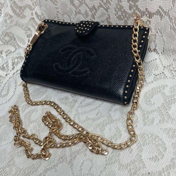 Vintage Chanel Black Leather Long Wallet-Crossbody - Picture 4 of 13